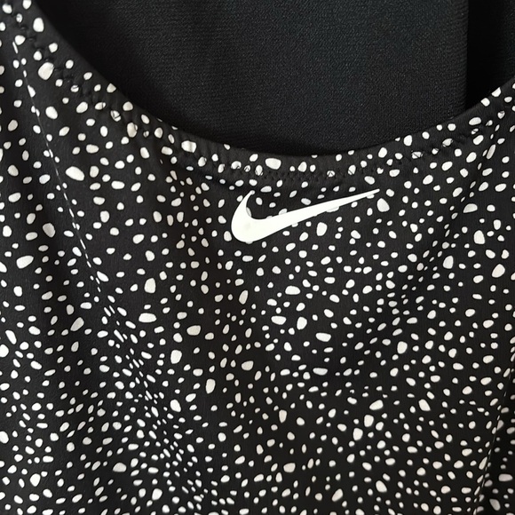 NWT Women’s One Piece Nike Swimsuit Polka Dot Black/White, XL NIKE SWIM SPORT - Picture 6 of 12